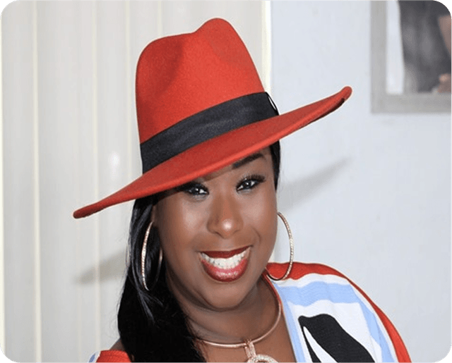 Desiree Lady Des Hall